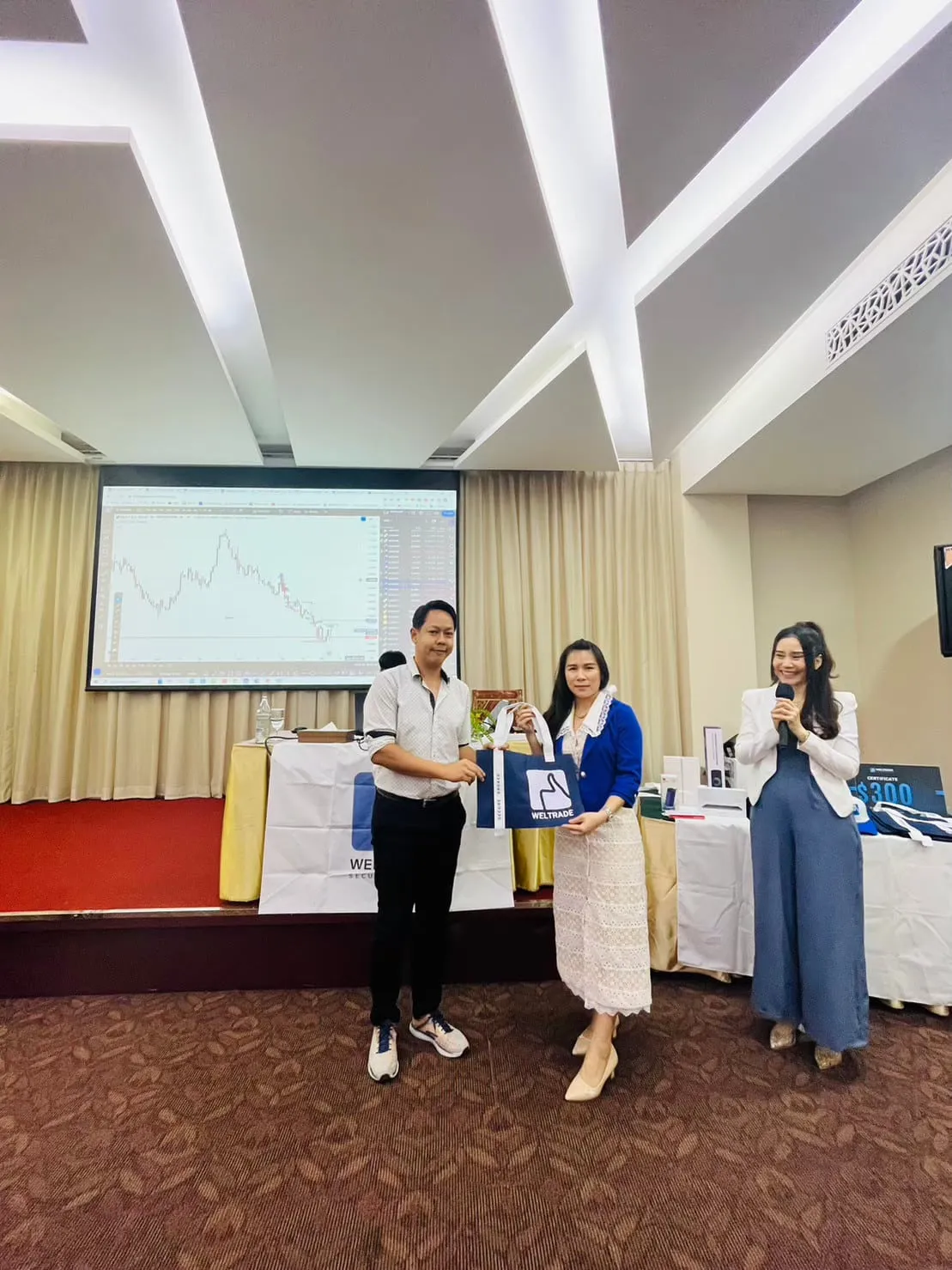 ภาพบรรยากาศงานสัมมนา Forex วันที่ 6 ตุลรคม 2023 โรงแรม Palazzo — ภาพที่ 7