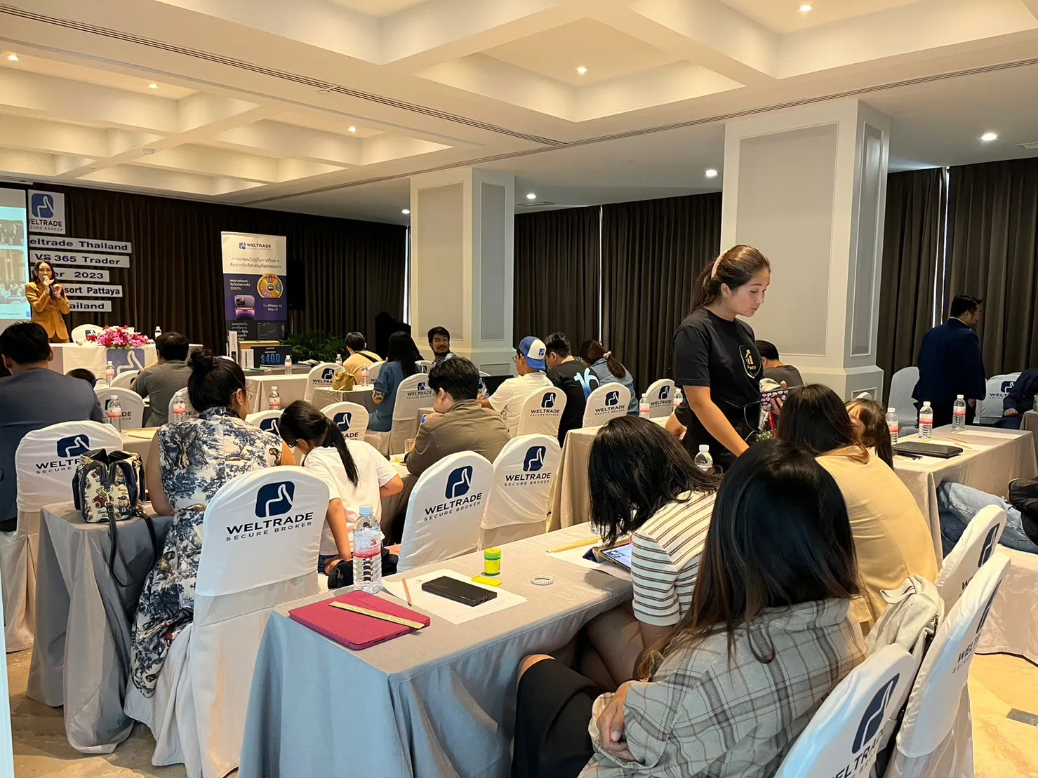 ภาพบรรยากาศงานสัมมนา Forex วันที่ 21 พ.ย 2023 พัทยา — ภาพที่ 24