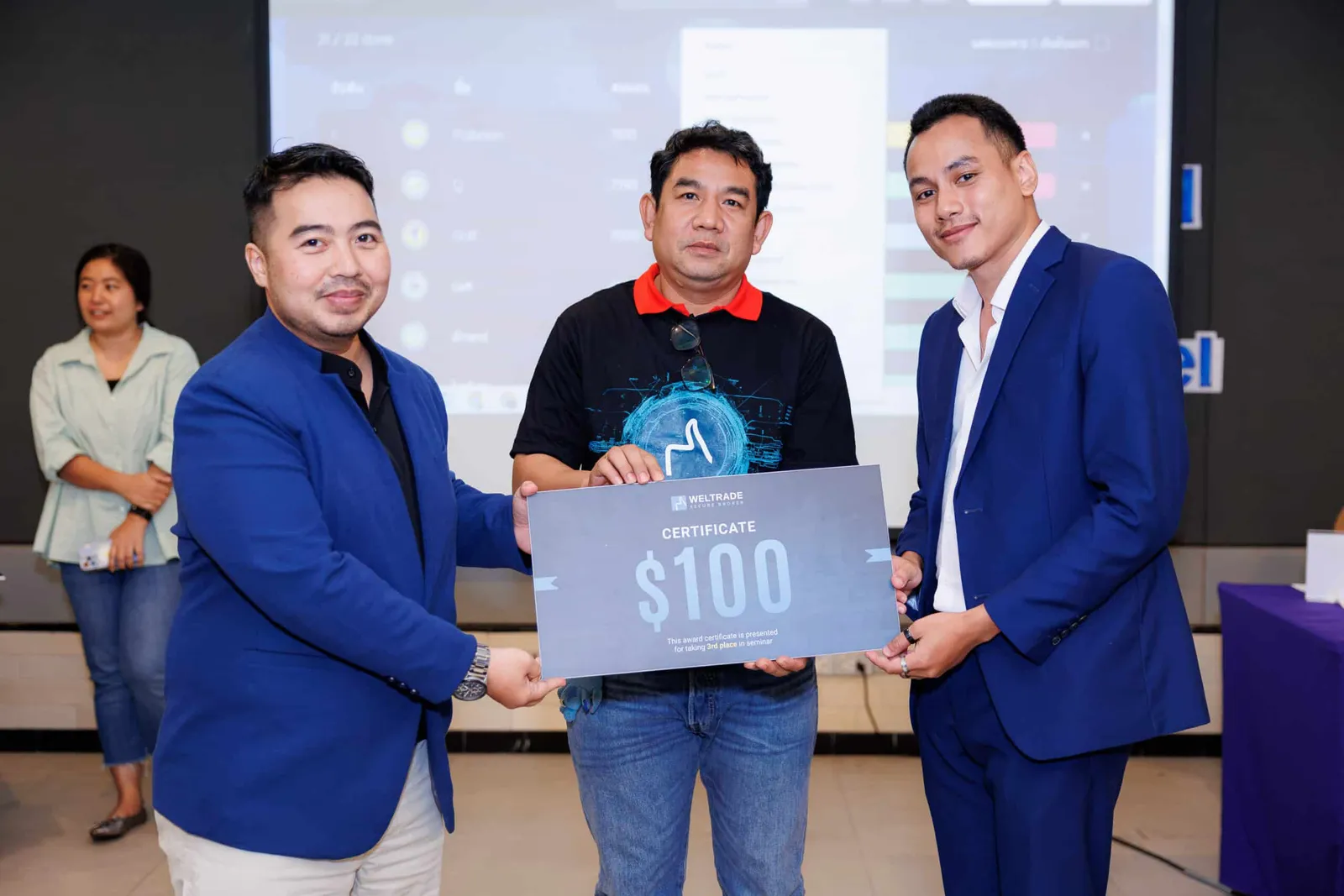 บรรยากาศงาน สัมมนา FOREX บางแสน 25 กันยายน 2566 — ภาพที่ 24