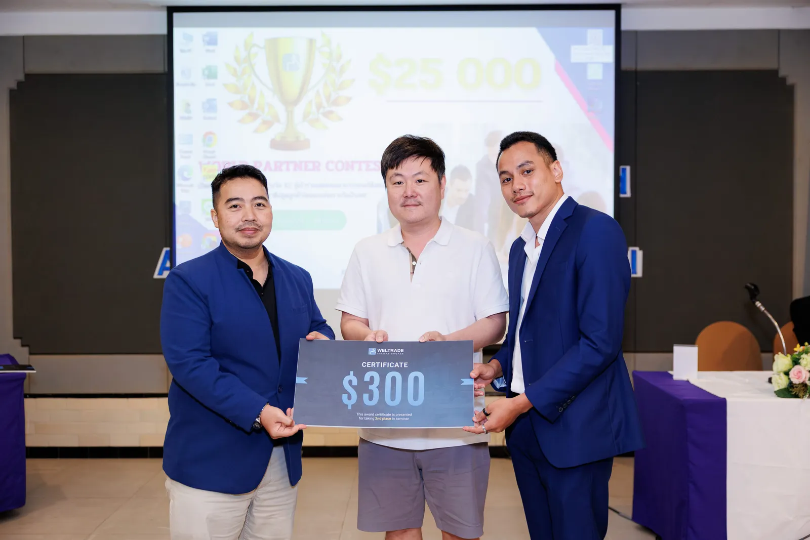 บรรยากาศงาน สัมมนา FOREX บางแสน 25 กันยายน 2566 — ภาพที่ 25