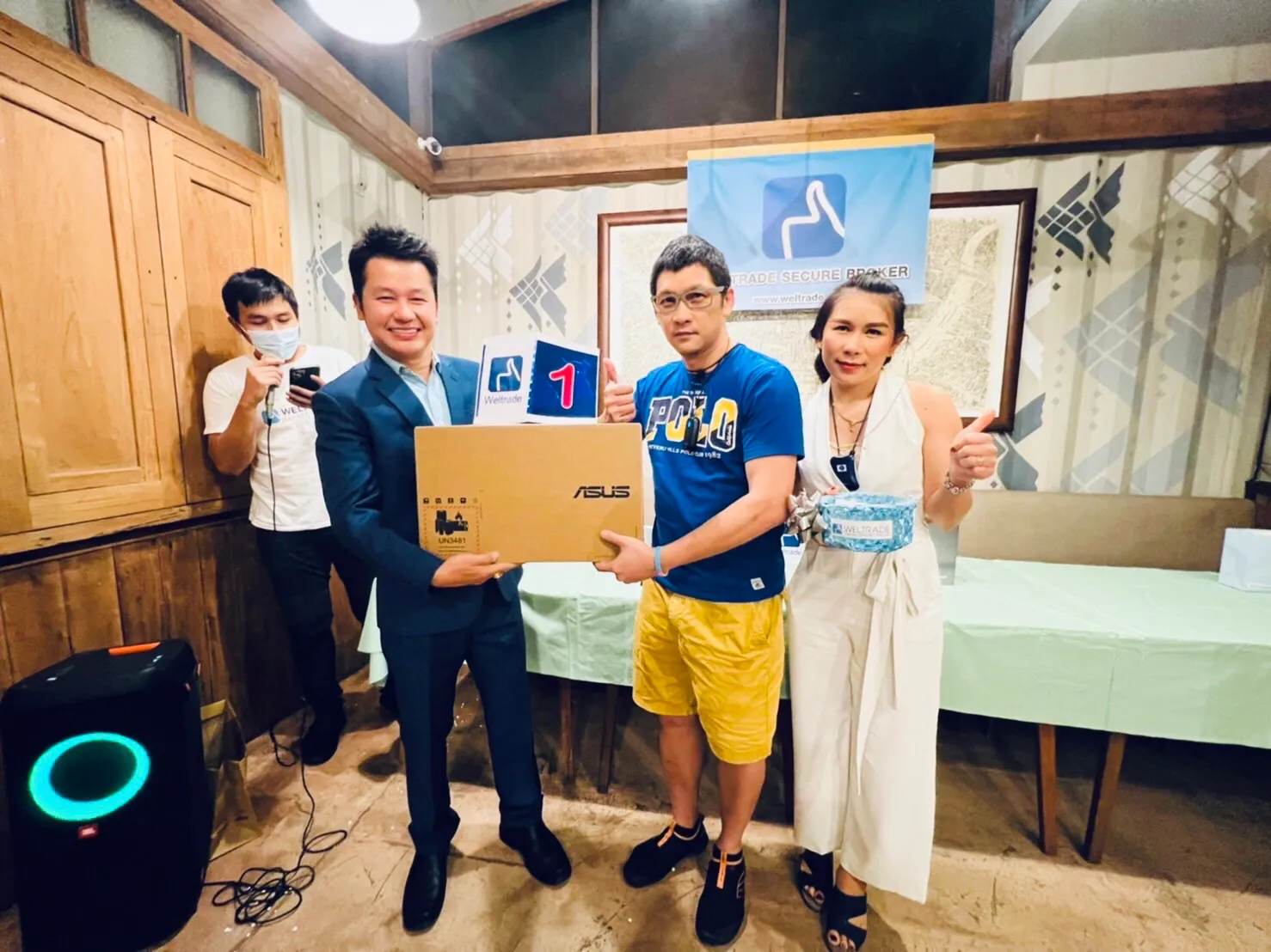 ภาพบรรยากาศงานสัมมนา Forex 26 มี.ค. 2565 ร้าน the banquet — ภาพที่ 9
